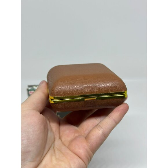 VTG Westclox Keywound Travel Alarm Clock Gold Brown UNTESTED For Parts - Picture 8 of 10